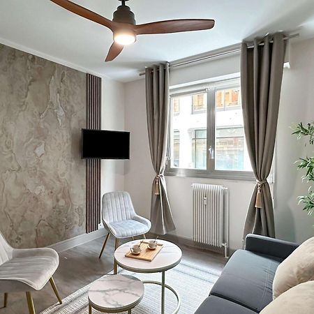 Elegant Escape Near Arc De Triomphe Apartment Paris Luaran gambar