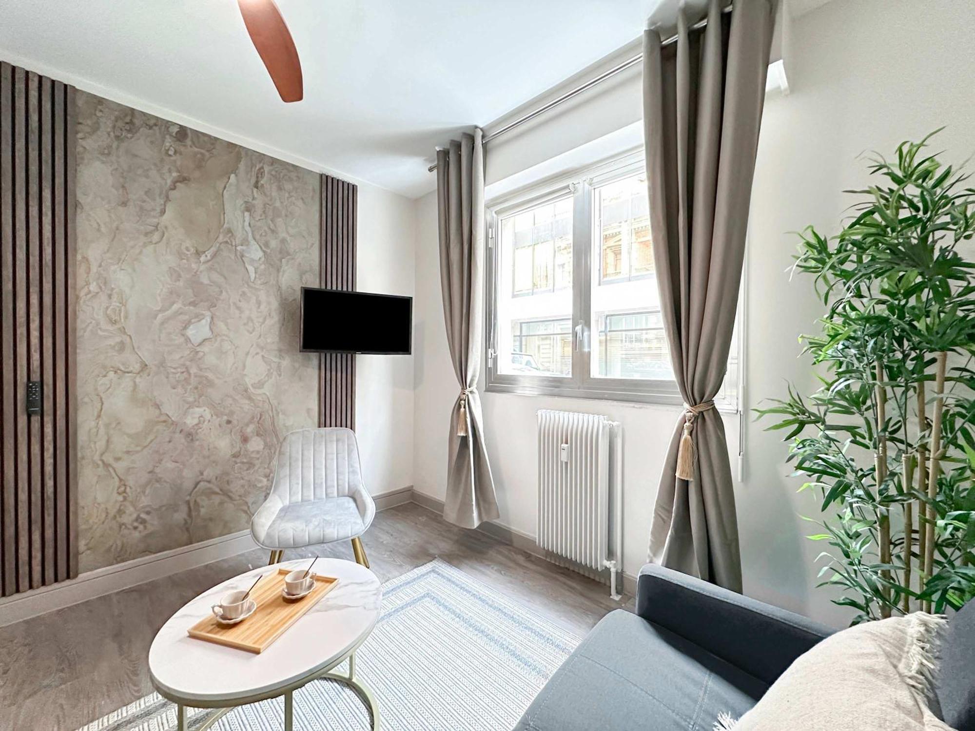 Elegant Escape Near Arc De Triomphe Apartment Paris Luaran gambar